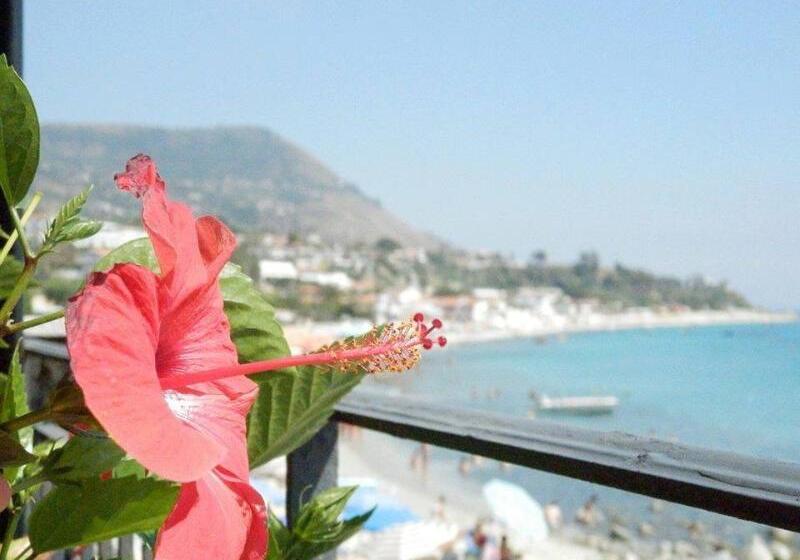 客栈  Villaggio Residence Marina Del Capo