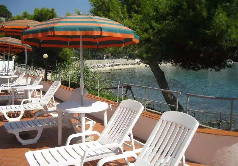 Hostelli Villaggio Residence Marina Del Capo