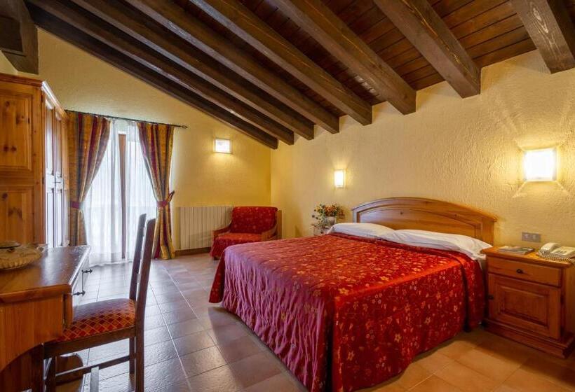 호텔 Albergo Gran Paradiso