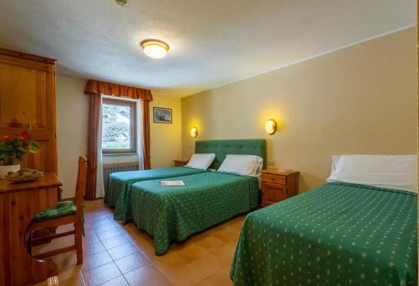Hotelli Albergo Gran Paradiso