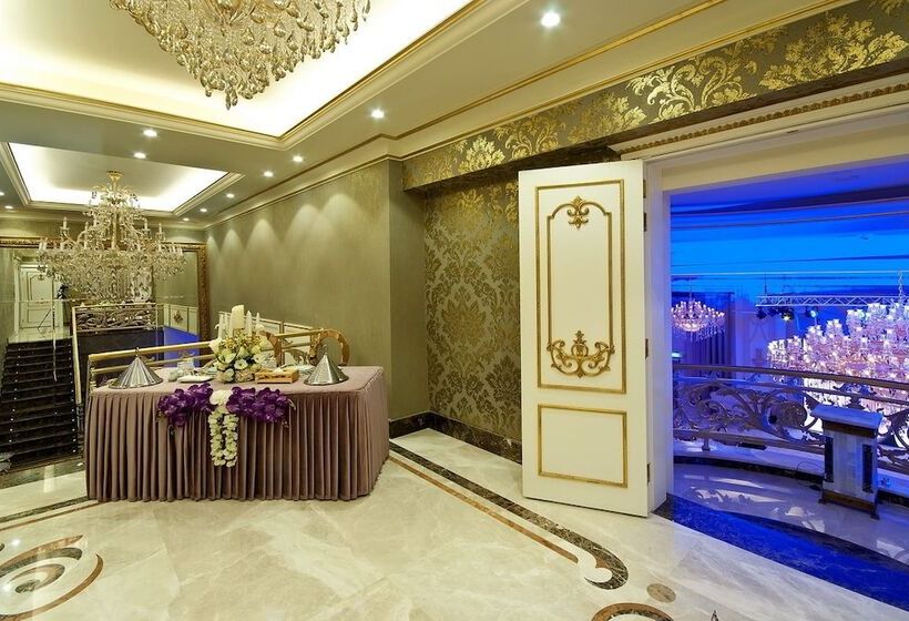 Отель Casablanca Grand