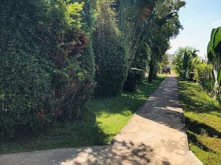 בית מלון כפרי Sabaidee House