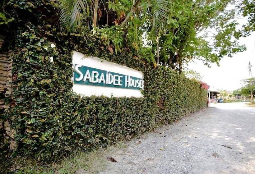 בית מלון כפרי Sabaidee House