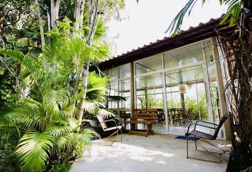 בית מלון כפרי Sabaidee House