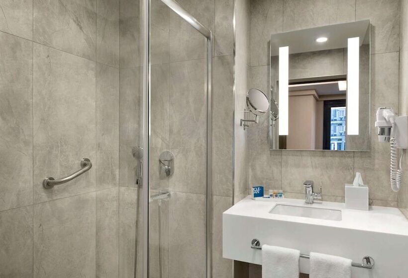 ホテル Trip Bosphorus Taksim