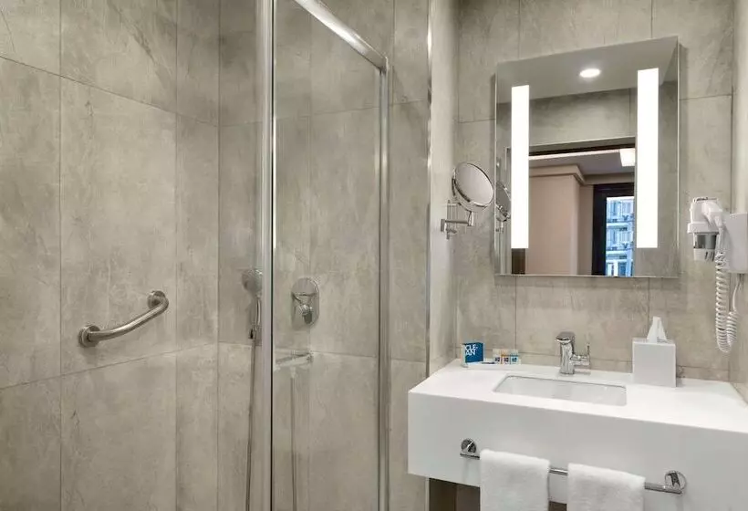 ホテル Trip Bosphorus Taksim