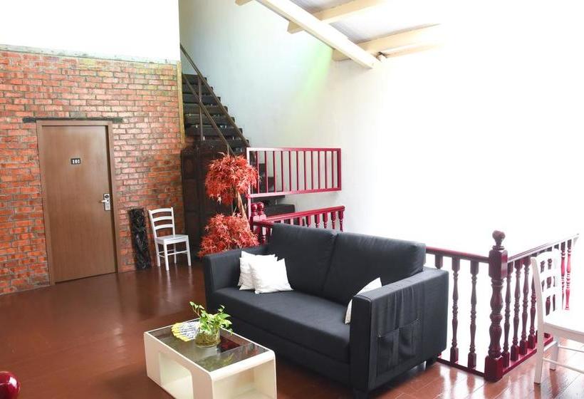 Отель Zen Rooms Lebuh Campbell