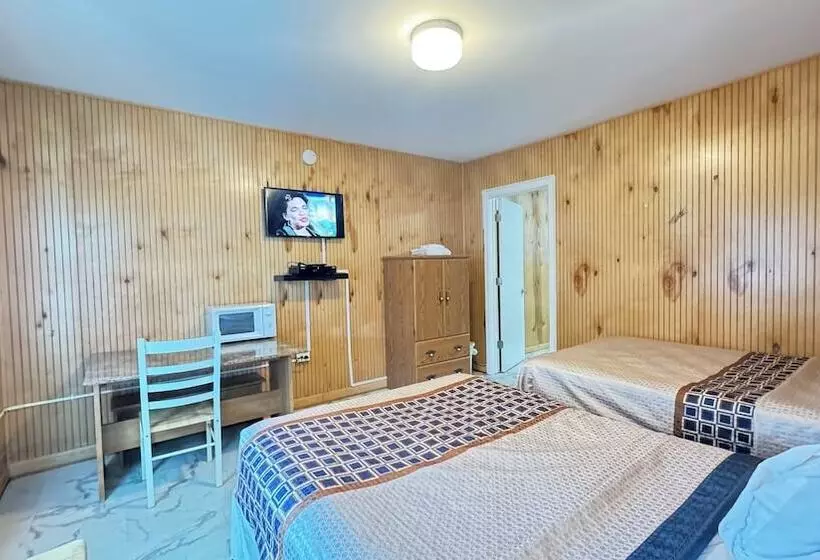 Motelli Boardwalk Sand & Surf Beach Hotel Oceanfront