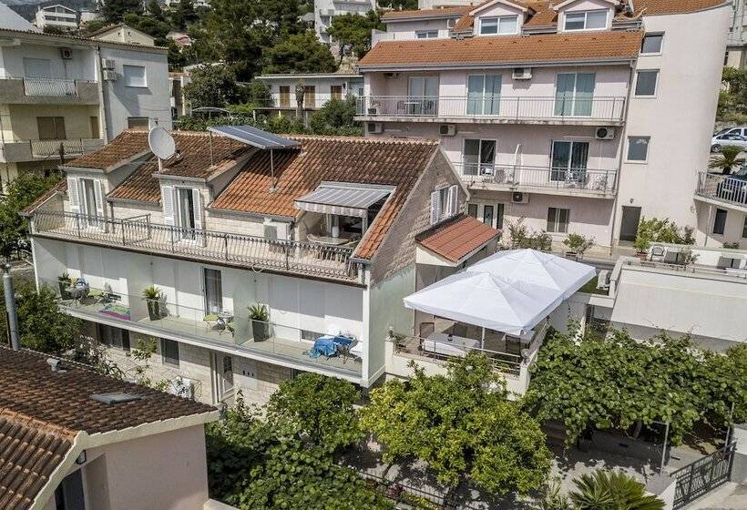 Pensão Pansion Casa