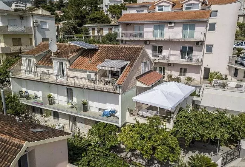 پانسیون Pansion Casa