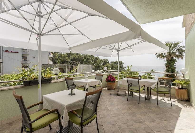 Pensão Pansion Casa