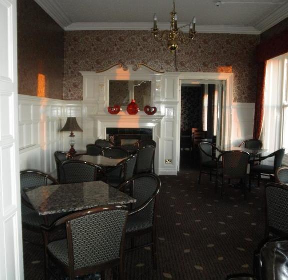 בית מלון כפרי Queens