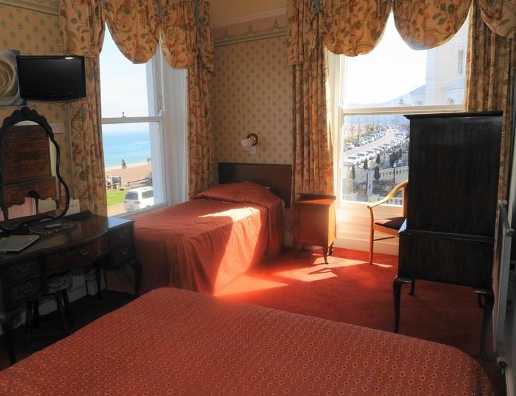 בית מלון כפרי Queens