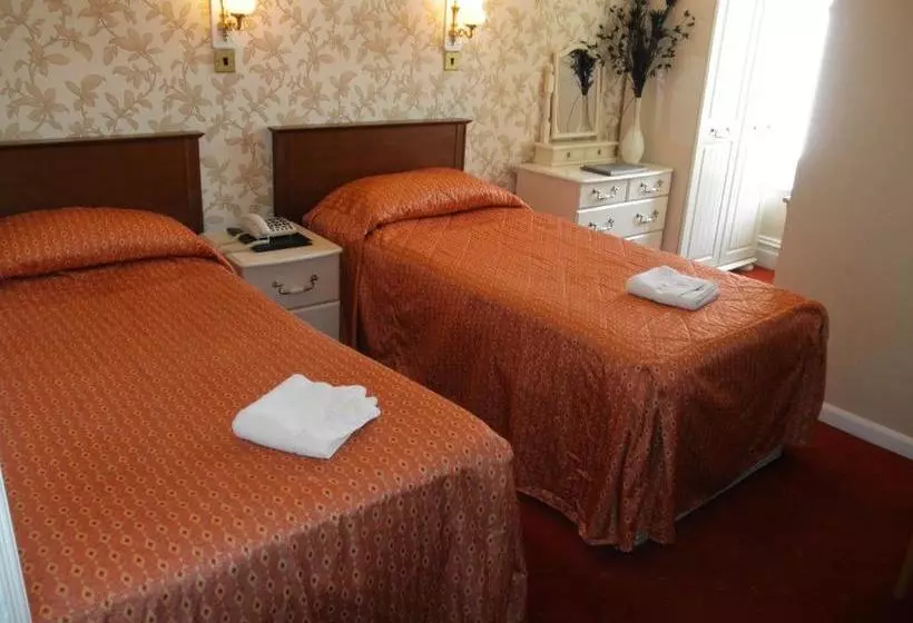 Hotel Queens