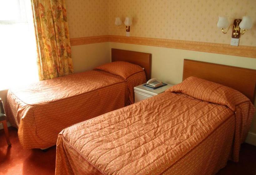 בית מלון כפרי Queens