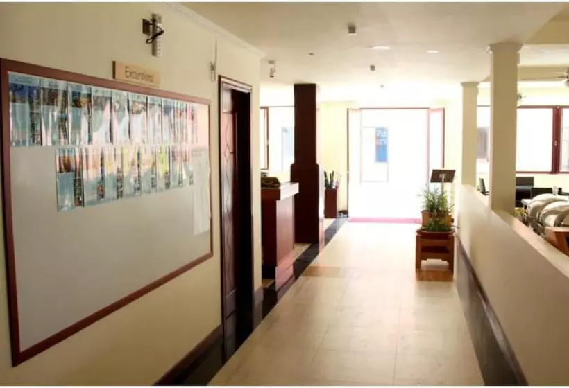 Whiteshell Island Hotel & Spa