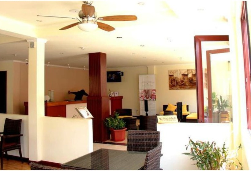 Whiteshell Island Hotel & Spa