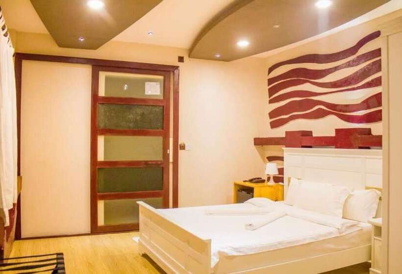 Whiteshell Island Hotel & Spa