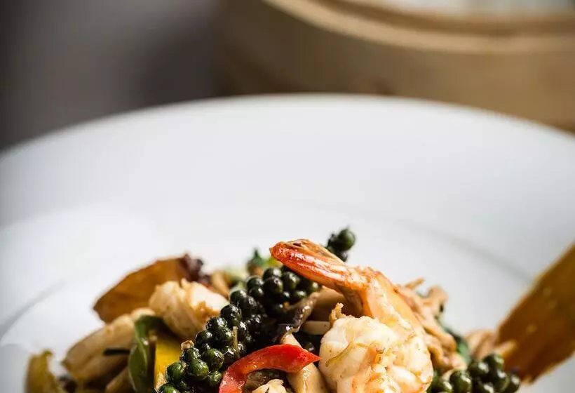 هتل Anjali By Syphon