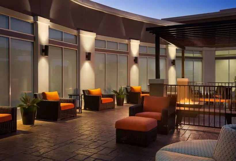 ホテル Hilton Garden Inn Houstonbaytown