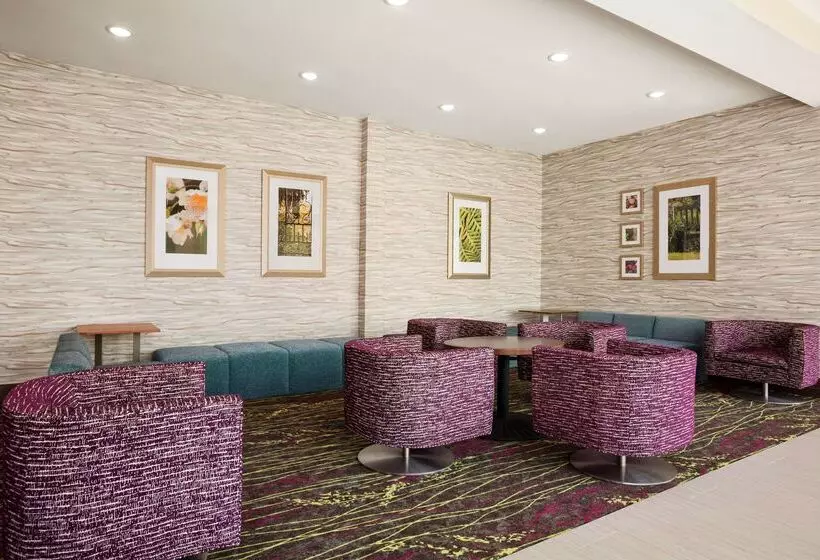 ホテル Hilton Garden Inn Houstonbaytown