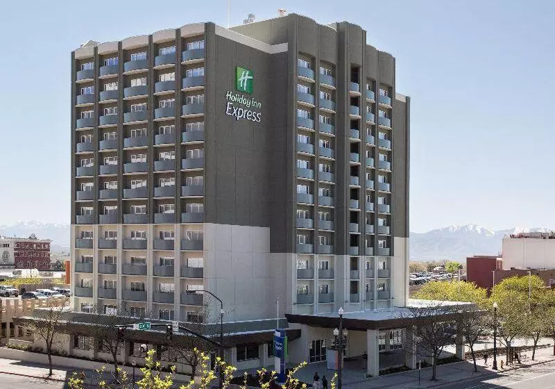 ホテル Holiday Inn Express   Springfield Downtown, An Ihg