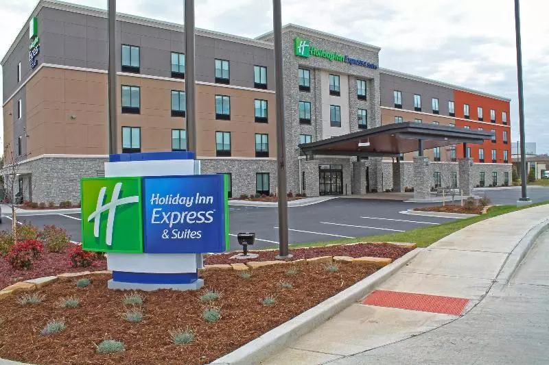 Hotelli Holiday Inn Express & Suites   St. Louis South   I 55, An Ihg