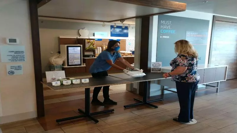 Hotelli Holiday Inn Express & Suites   St. Louis South   I 55, An Ihg