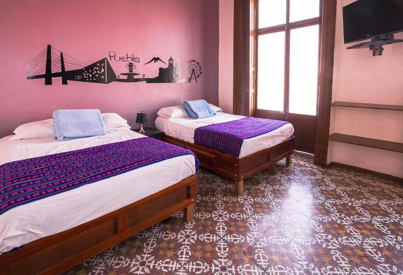 هتل Hostal Santo Domingo