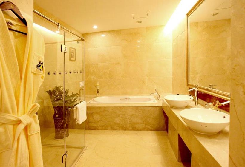 בית מלון כפרי New Beacon Optics Valley International