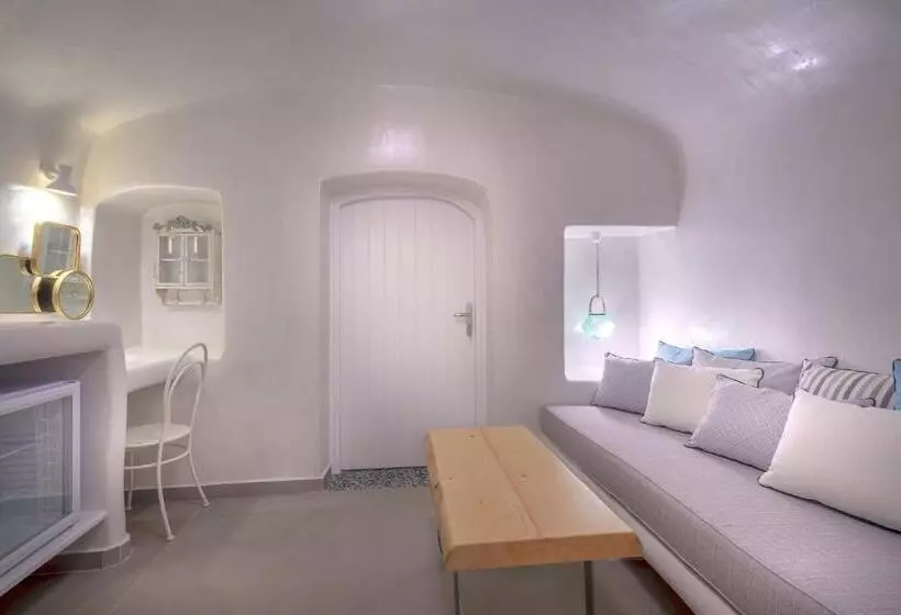 ホテル Secret Legend Suites