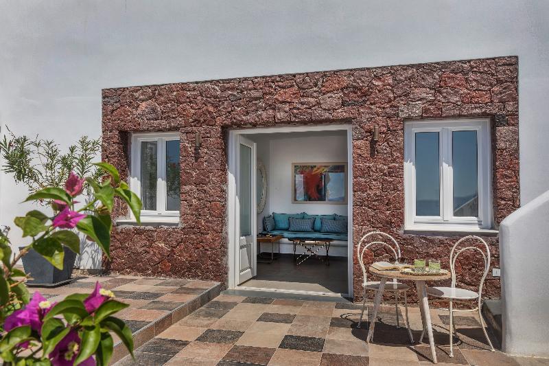 هتل Secret Legend Suites