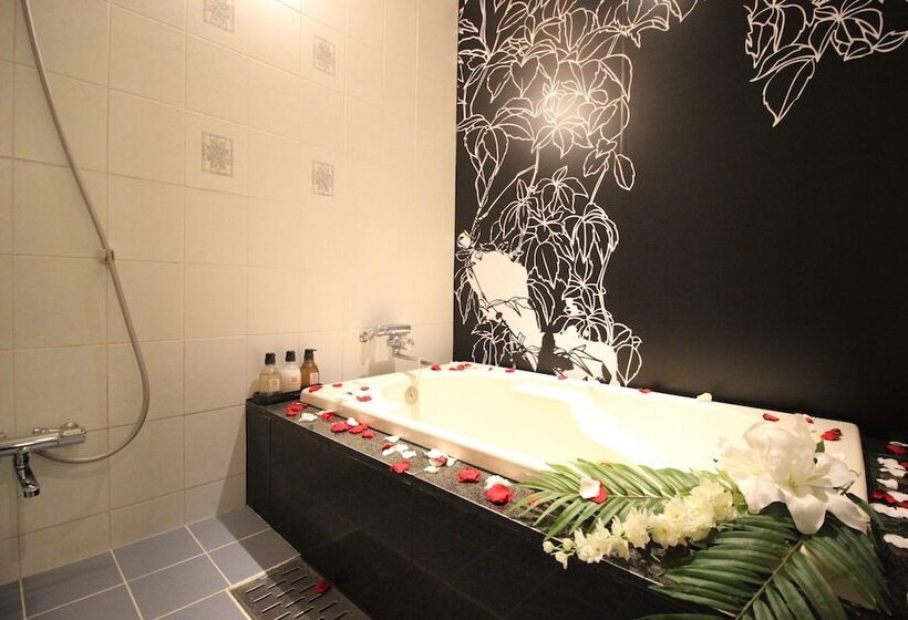 Hotel Shizku Adults Only