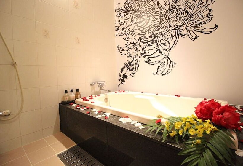 Hotel Shizku Adults Only