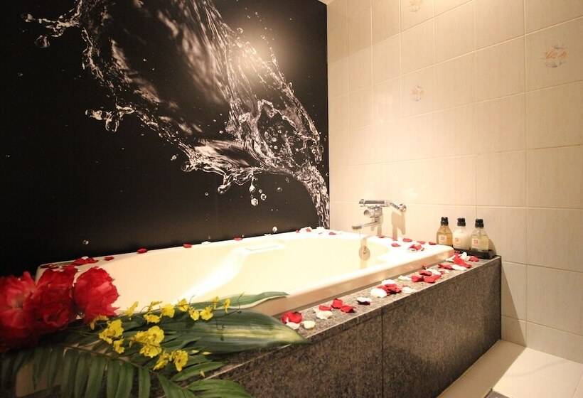 Hotel Shizku Adults Only