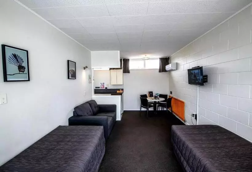 مُتل Aura Accommodation