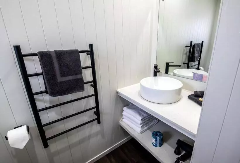 مُتل Aura Accommodation