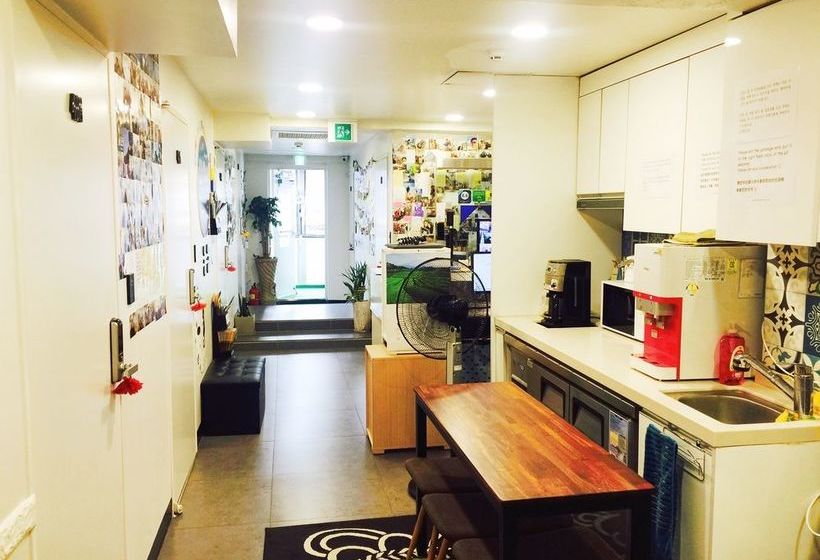 פנסיון Kguesthouse Insadong 2 Myeongdong