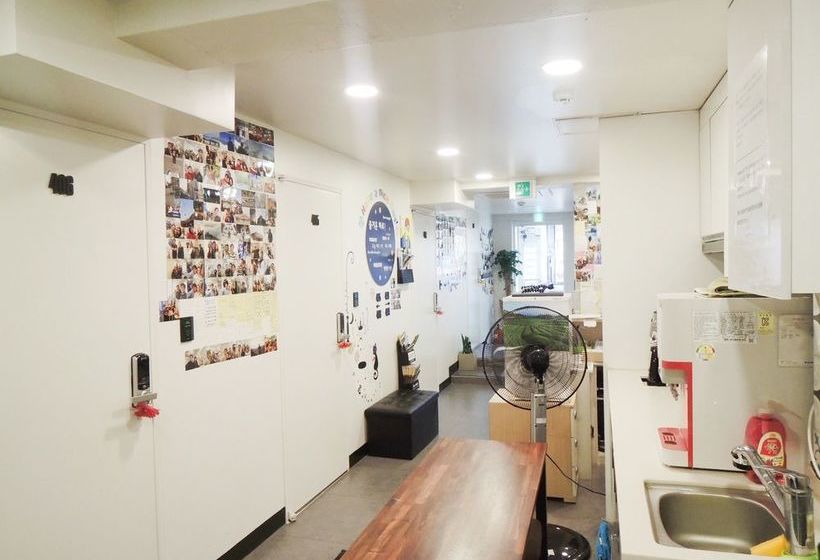 פנסיון Kguesthouse Insadong 2 Myeongdong