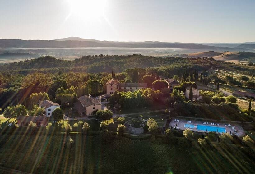 Poggiovalle Tenuta Italiana