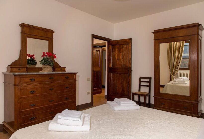 Poggiovalle Tenuta Italiana