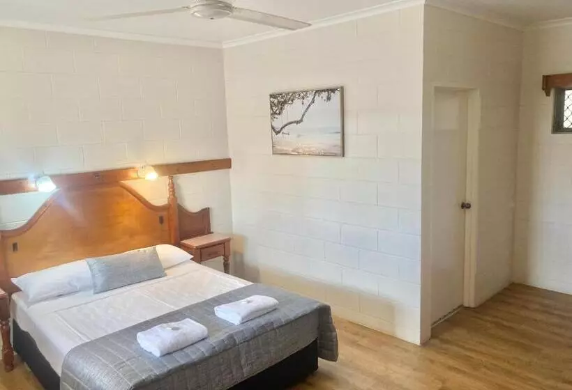 Yongala Lodge By The Strand