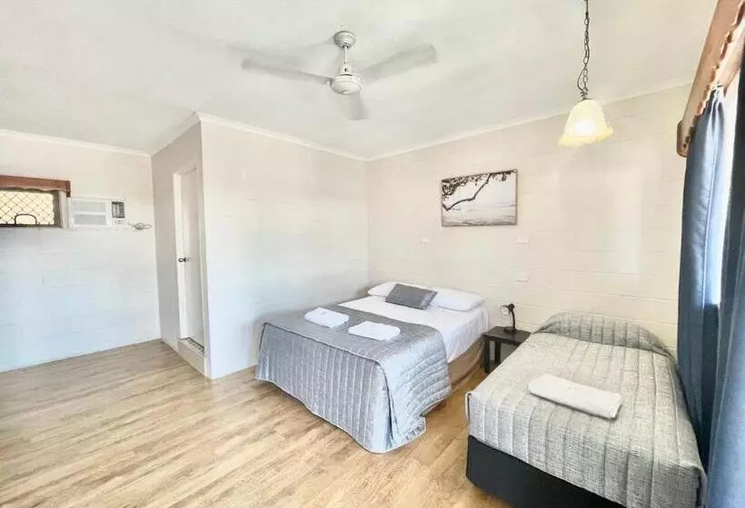 Yongala Lodge By The Strand