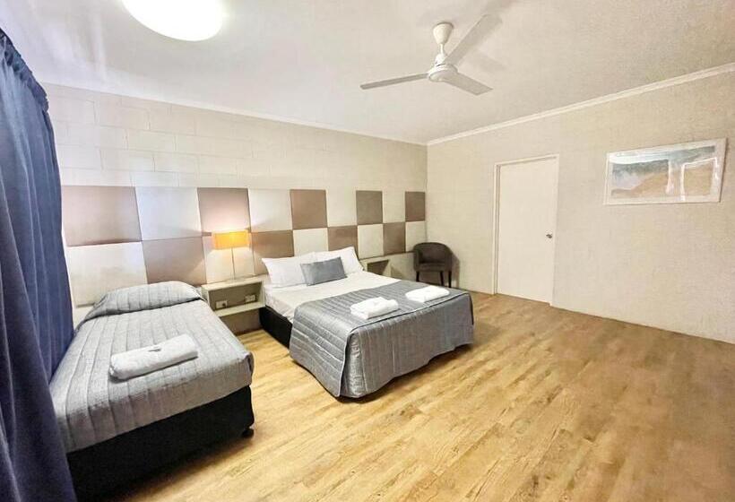 Yongala Lodge By The Strand