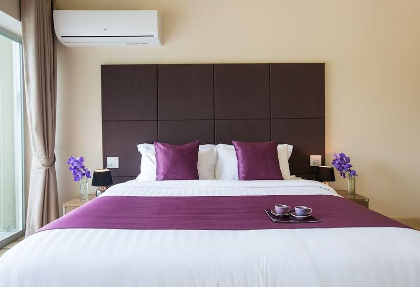 Beachside Villa Mojito