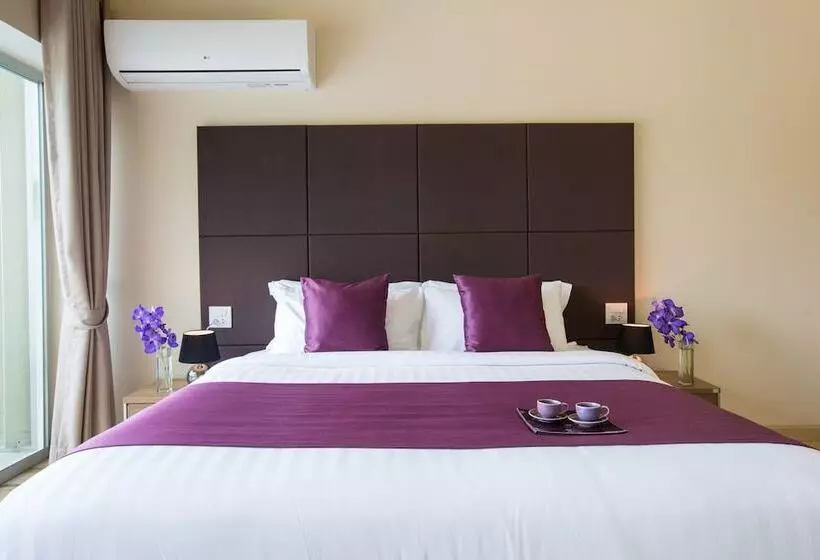 Beachside Villa Mojito