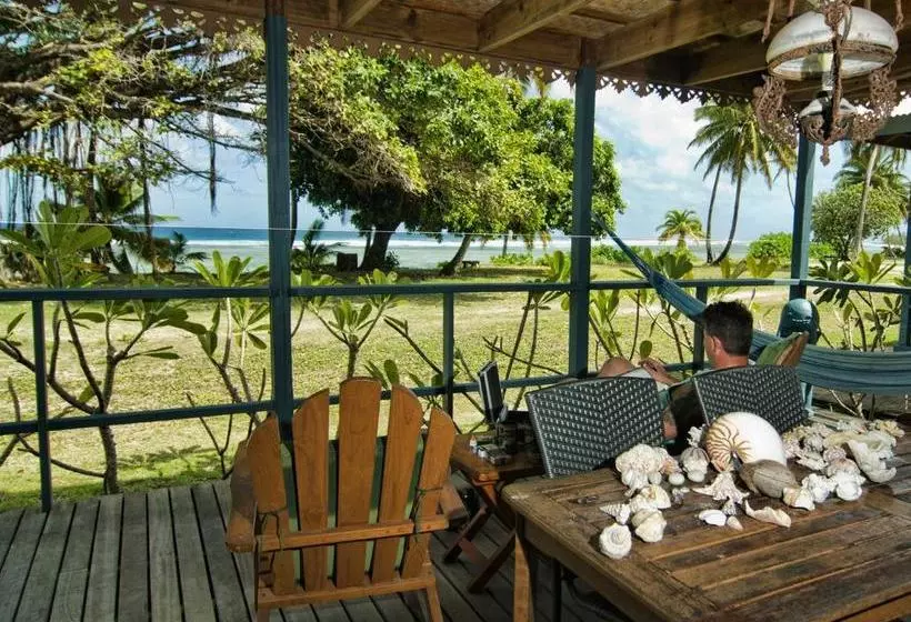 Cocos Castaway