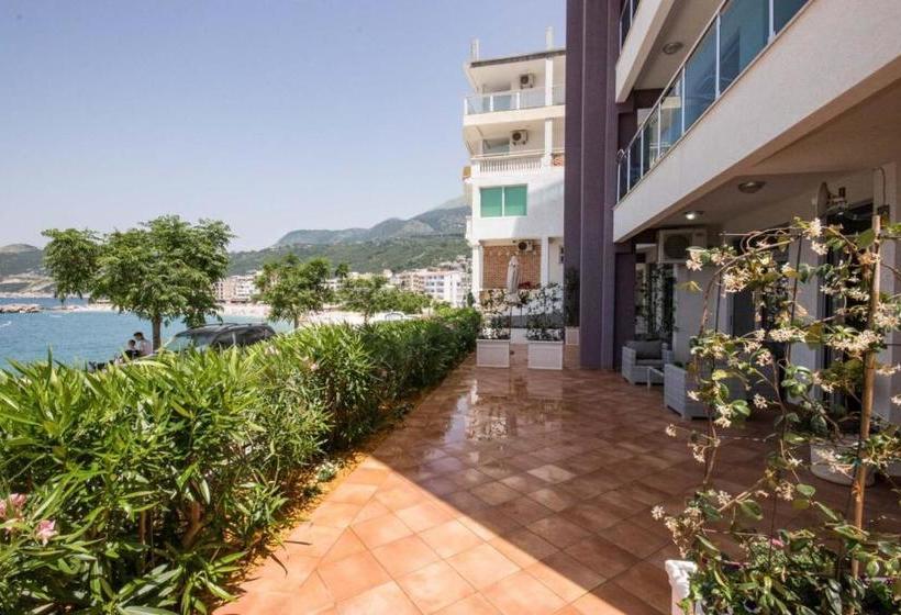 هتل Apartmani Zara