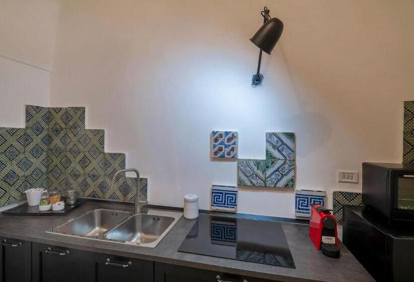 هتل B&b Corte Dei Romiti   Lecce Selection