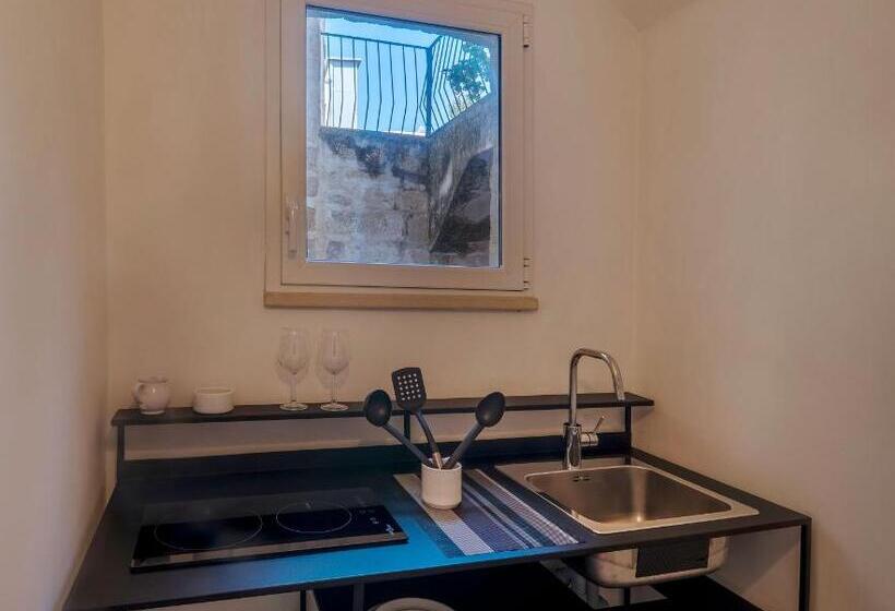 هتل B&b Corte Dei Romiti   Lecce Selection